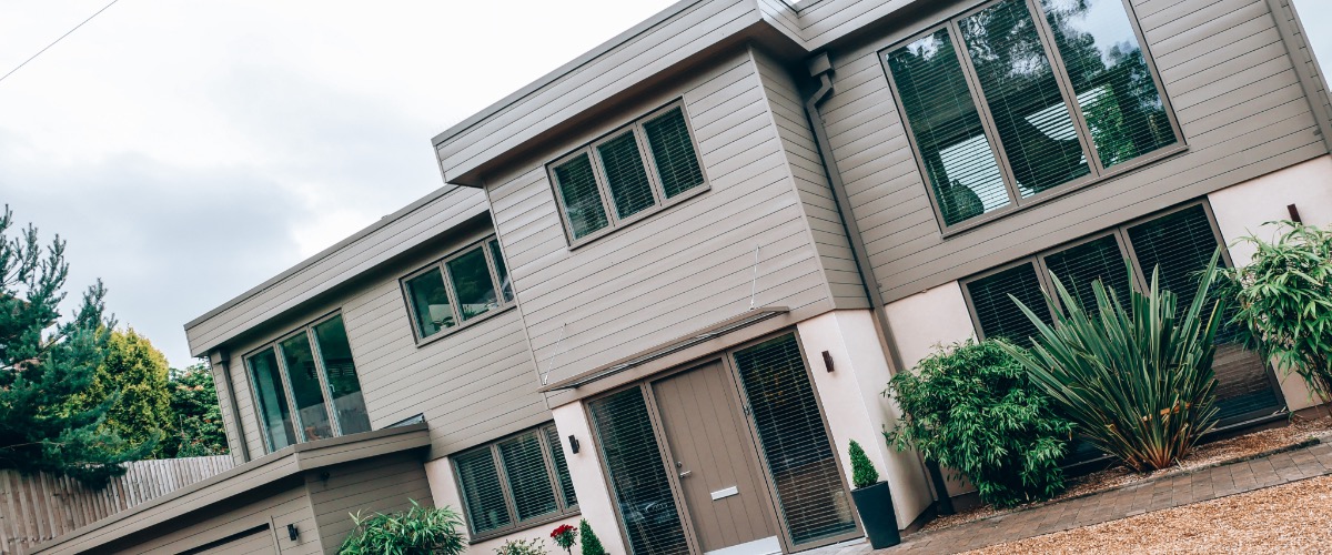 Court house - new build 01